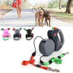 Guinzagli per animali domestici a doppia testa corda di trazione automatica per cani retrattile creativa doppia catena di guinzaglio da passeggio per cani forniture per animali domestici