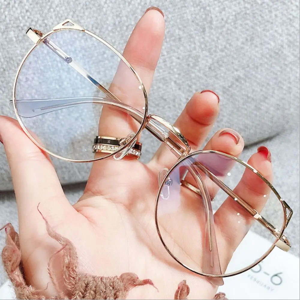 Trendy Office Anti Blue Light Glasses for Women Cute Cat Ears Eyewear Blue Rays Blocking Eyewear Classic Metal Frame Eyeglasses