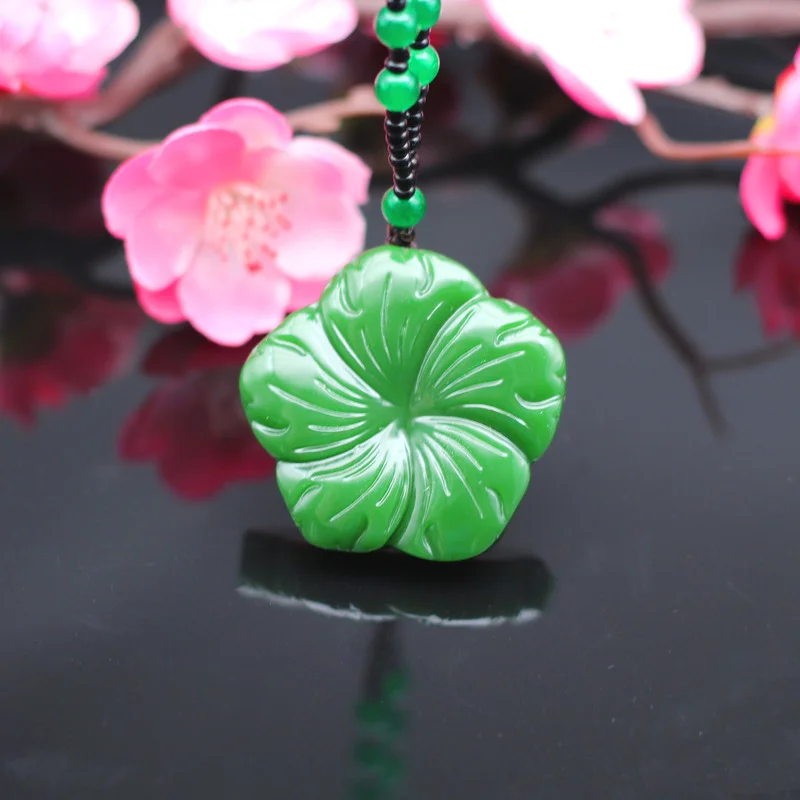 

Natural Green Jade Flower Pendant Necklace Chinese Hand-Carved Jadeite Fashion Charm Jewelry Accessories Amulet Men Women Gifts