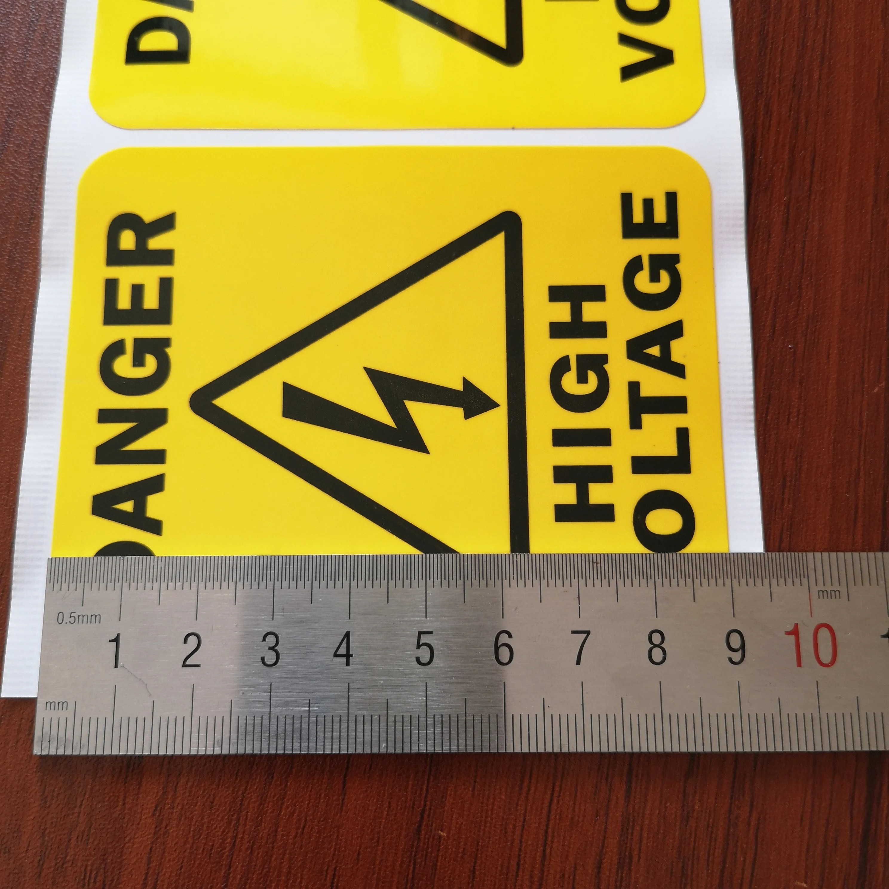 10pcs 76x90mm DANGER HIGH VOLTAGE Electricity Warning Label Durable Waterproof Tear Resistant PVC Sticker Safety Reminder