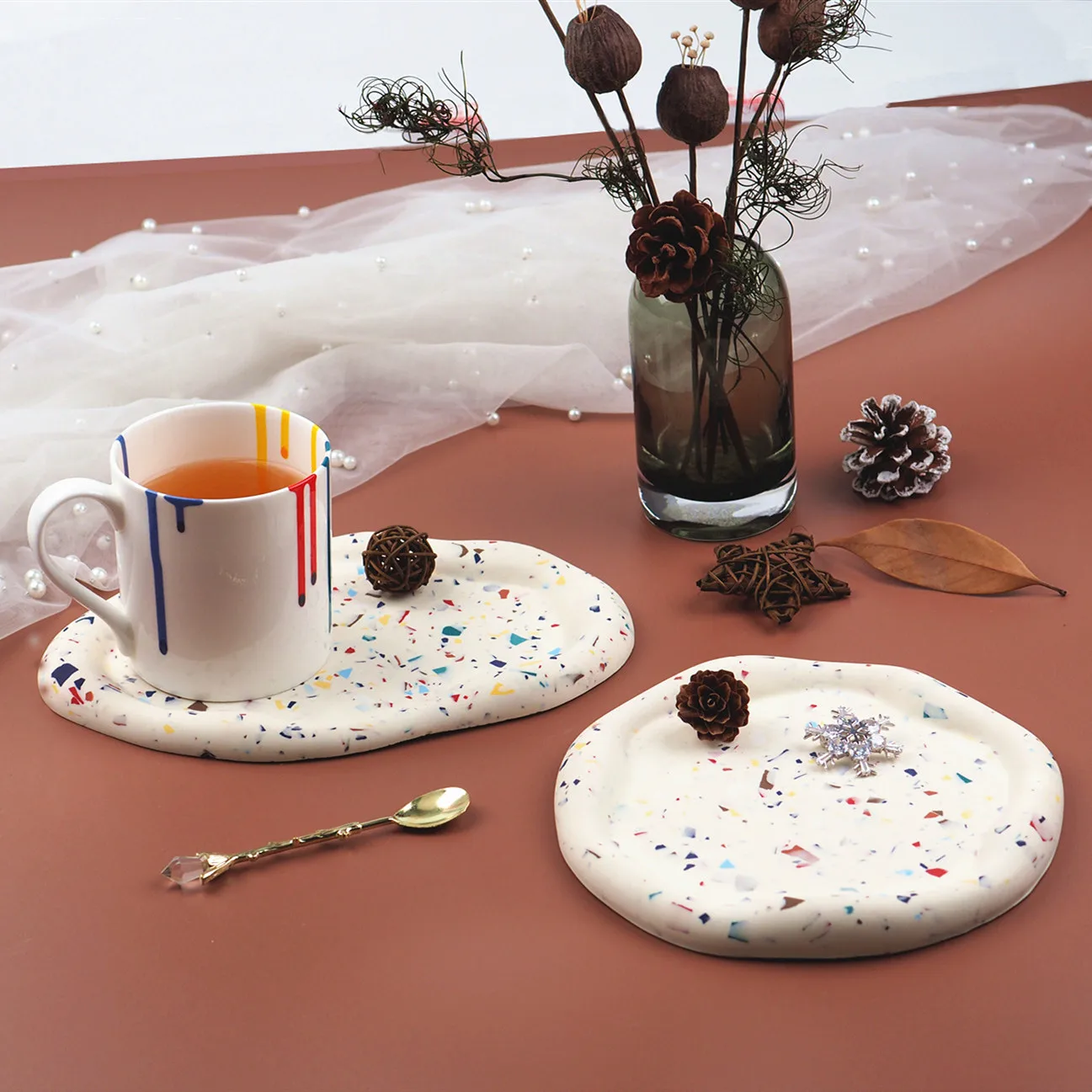 

DIY Crystal Epoxy Resin Mold Irregular Cloud Plate Tea Coaster Jewelry Tray Silicone Mold Crafts