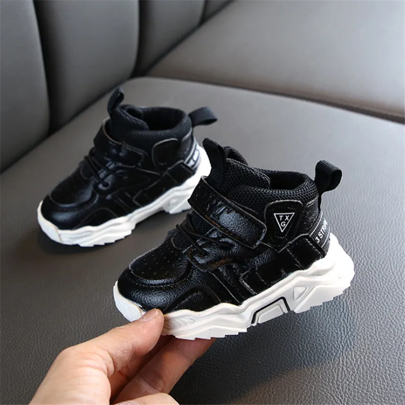 AOGT 2022 Spring/Autumn Baby Girl Boy Toddler Shoes Infant Casual Walkers Shoes Soft Bottom Comfortable Kid Sneakers Black White