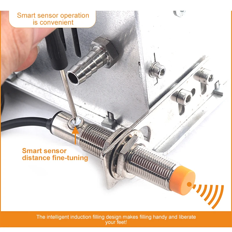 Машина для розлива жидкостей с одной головкой с ЧПУ, высокотемпературная и термостойкая разливочная машина с автоматической конвейерной лентой