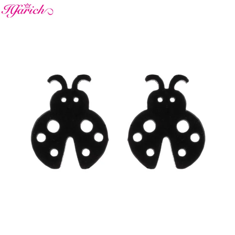 2024 New Insect Animal Earrings Women Ladybug Rats Hedgehog Bee Shape Piercing Cartilage Earrings Simple Jewelry Gift for Friend