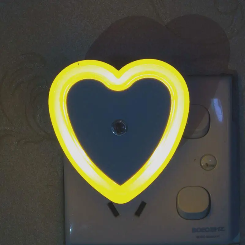 Heart-shaped LED Night Light With Light Control EU /US Plug In Wall Lamp Auto ON/OFF Bedside Lamp For Baby Kids Children's Room