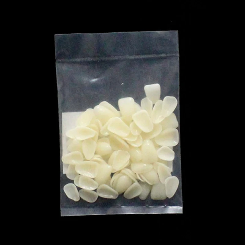 70Pcs/1Bag Dental Ultra Thin Anterior Temporary Crown Whitening Porcelain Teeth Veneers Resin Teeth For Dentistry Oral Care Tool