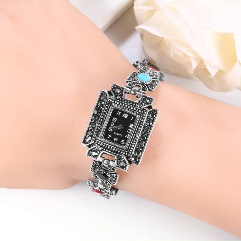 Fashion Girls Crystal Red Bracelet Women Jewelry Charm Quartz Watches Female Square Accessories Watch For Princess Girls Gift