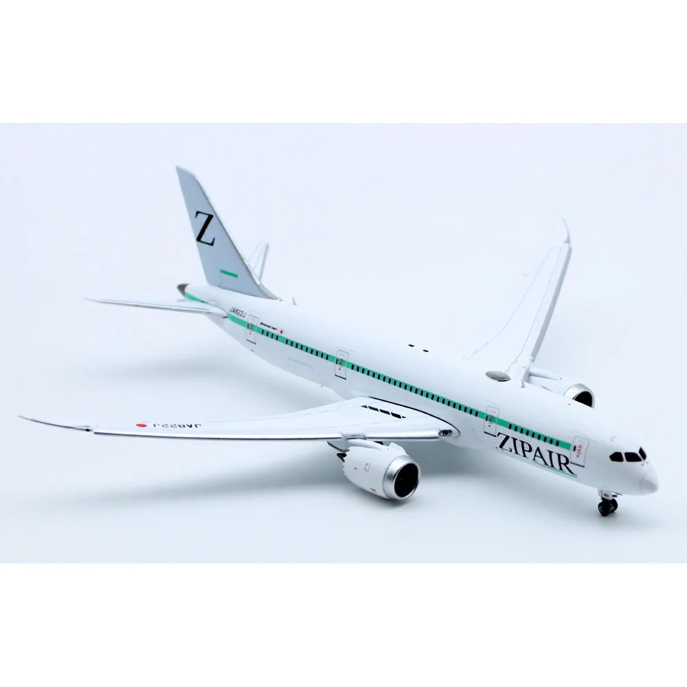 1:400 سبيكة تحصيل طائرة JC أجنحة EW4788004A البريدي الهواء دريملاينر بوينغ B787-9 دييكاست نموذج طائرة JA822J اللوحات أسفل #4