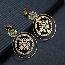 Hollowed Dsic Textured Round Clip on Earrings No Piercing Gold Color Big Circle Hoop Ear Clips for Women Girl Party Gift Jewelry