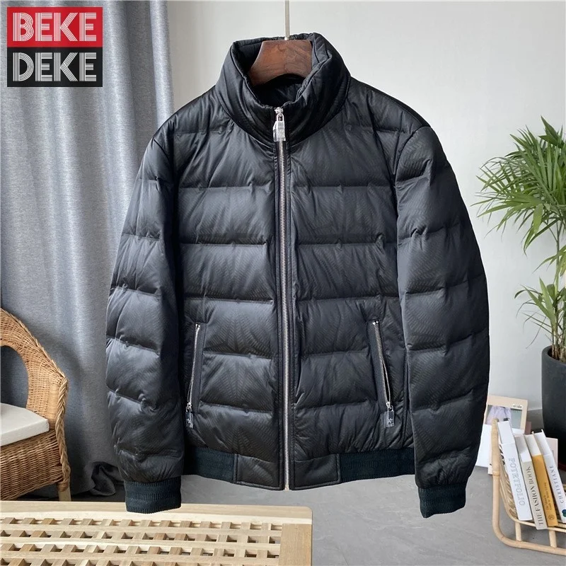 

Stand Winter Collar Mens Down Coat Warm Printing Casual Short Outerwear Zipper Loose Fit Thin Light White Duck Down Jackets Male