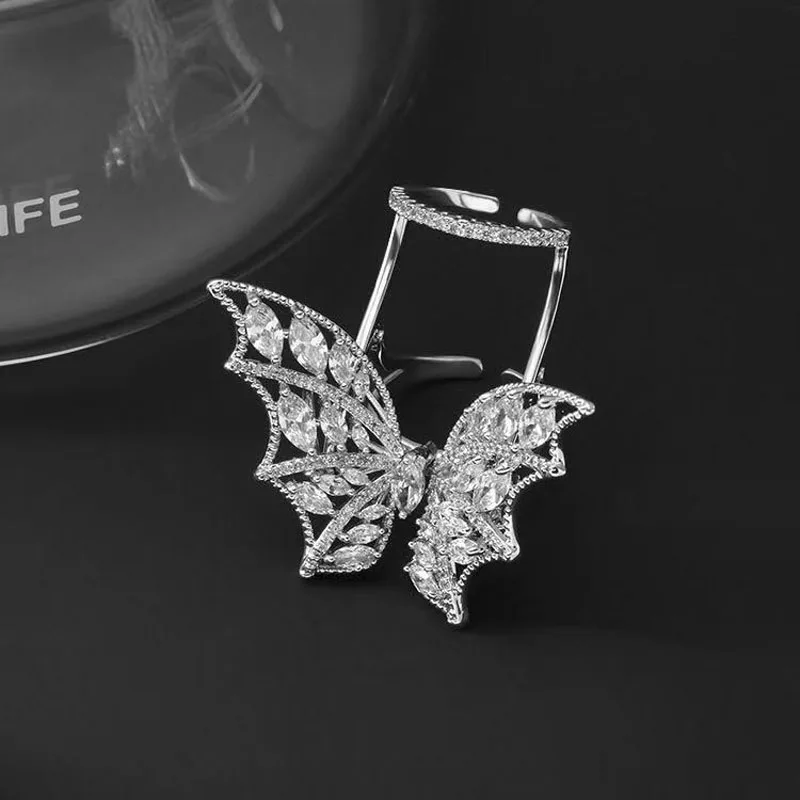 HIBRIDE Trendy New Unique Design Fly Butterfly Shape Adjustable Size Women Rings Anillos Micro CZ Stone Pave Finger Ring R-152