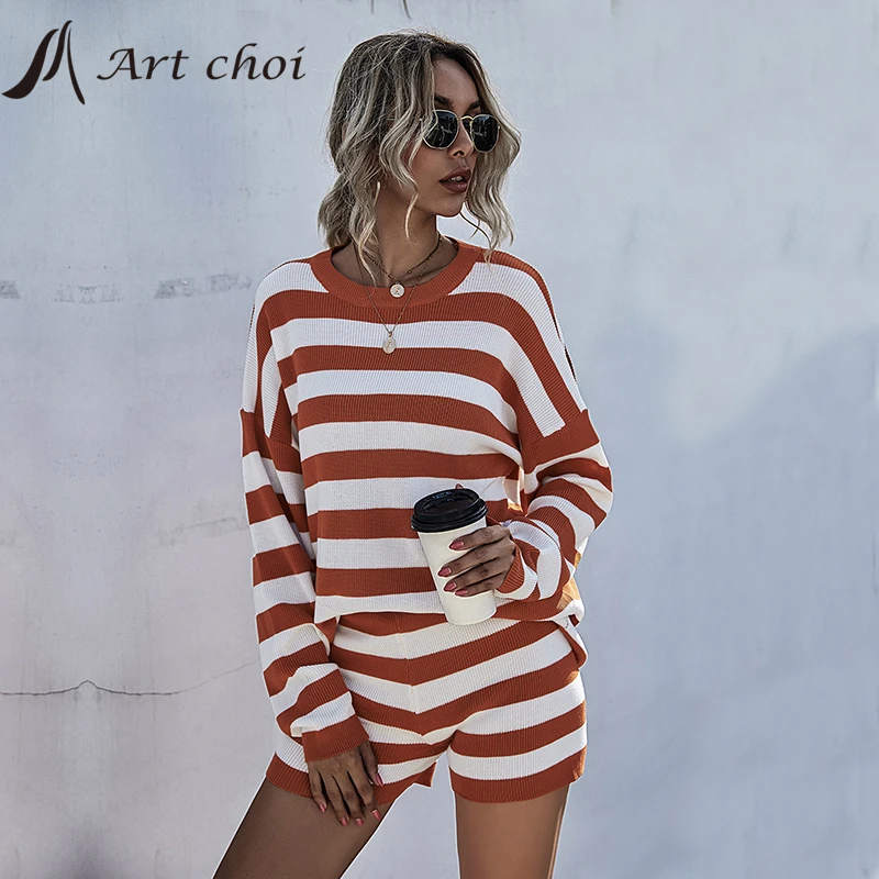 

New Knitted 2 Two Piece Set Striped Tracksuit Casual Outfit Sweater Shorts Suits Women Jumper Pullover Tops Shorts Knitwear Sets