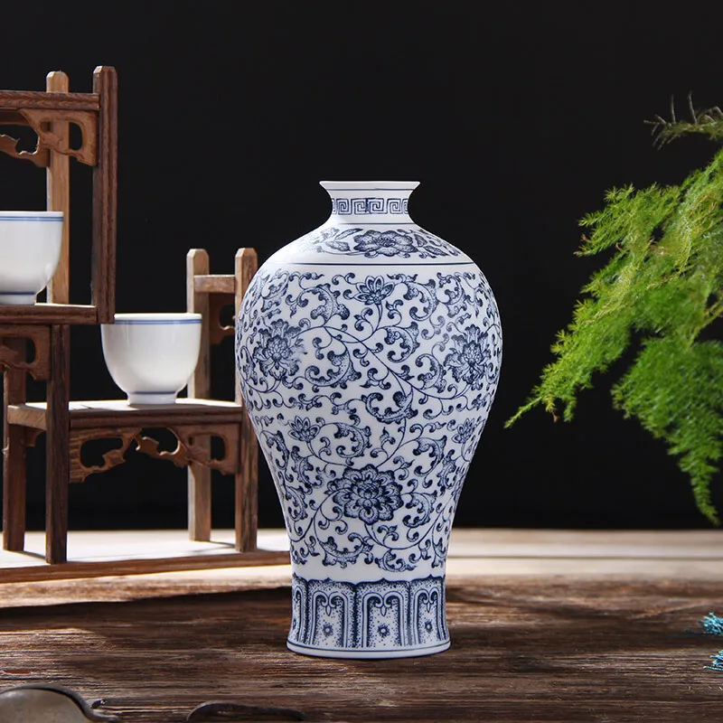 Jingdezhen porcelain ware eggshell classical blue and white porcelain vase handicraft ornament decorations