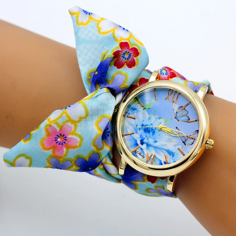 Shsby New Woman\'s Watch Fashion Luxury Ladies Quartz Wristwatch Top Brand Floral Cloth Bracelet Watch Flower Women Watches Reloj