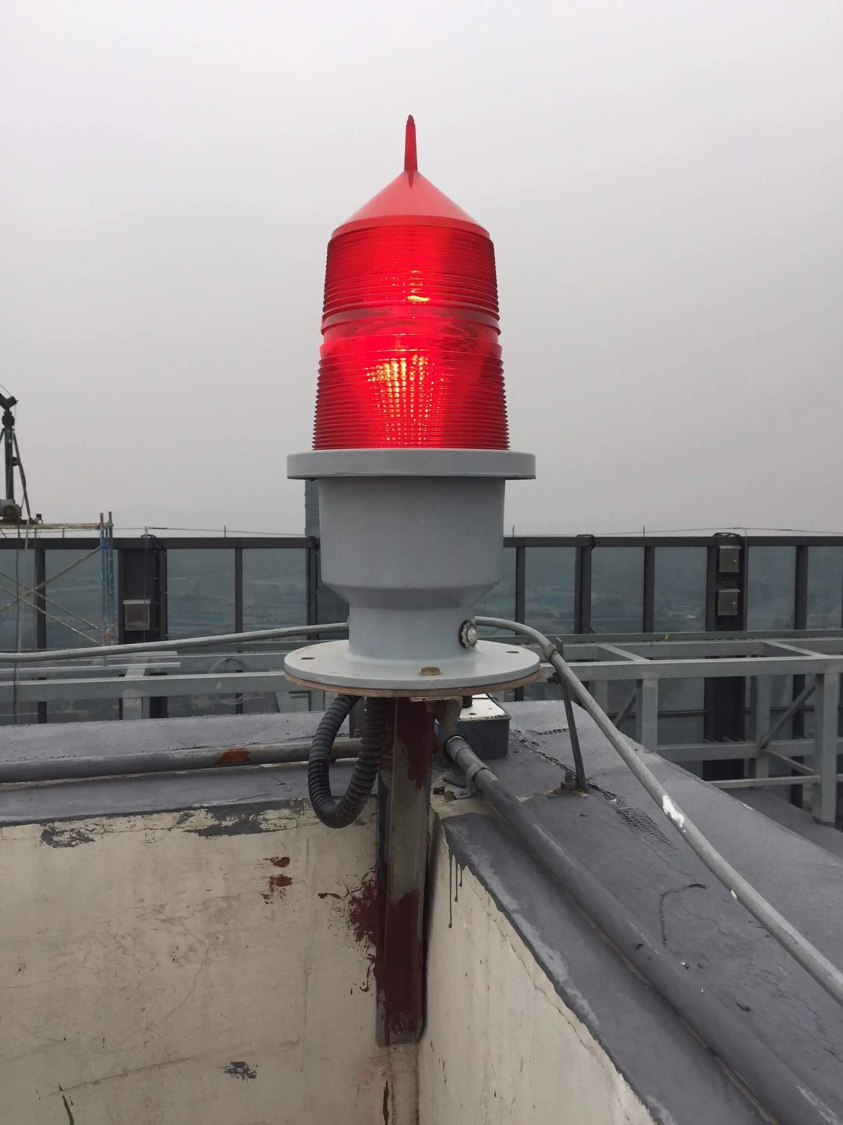 LED Aviation Light Controlled Obstacle Light Tower Chimney Signal Light Flashing Intelligent High Altitude Beacon Warning Light