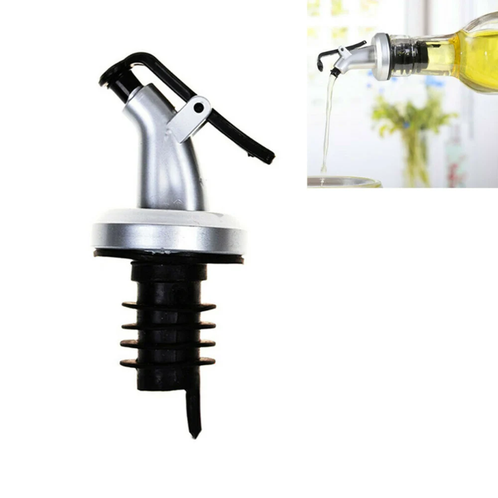 Olive Oil Sprayer Liquor Spirit Pourer Dispenser Flow Wine Bottle Pour Spout Pourers Flip Top Stopper Barware Kitchen Tools