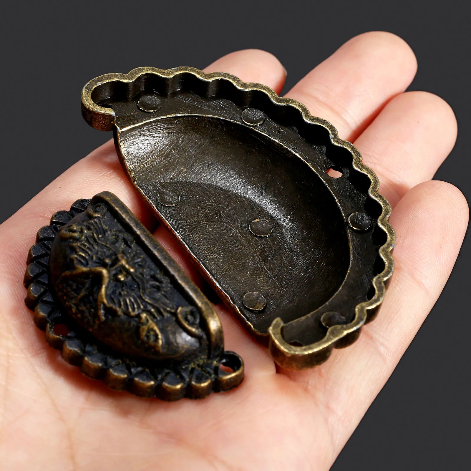 4pcs Dragon Head Furniture Handles Cabinet Hardware Shell Knobs Dresser Drawer Pull Handle Knob