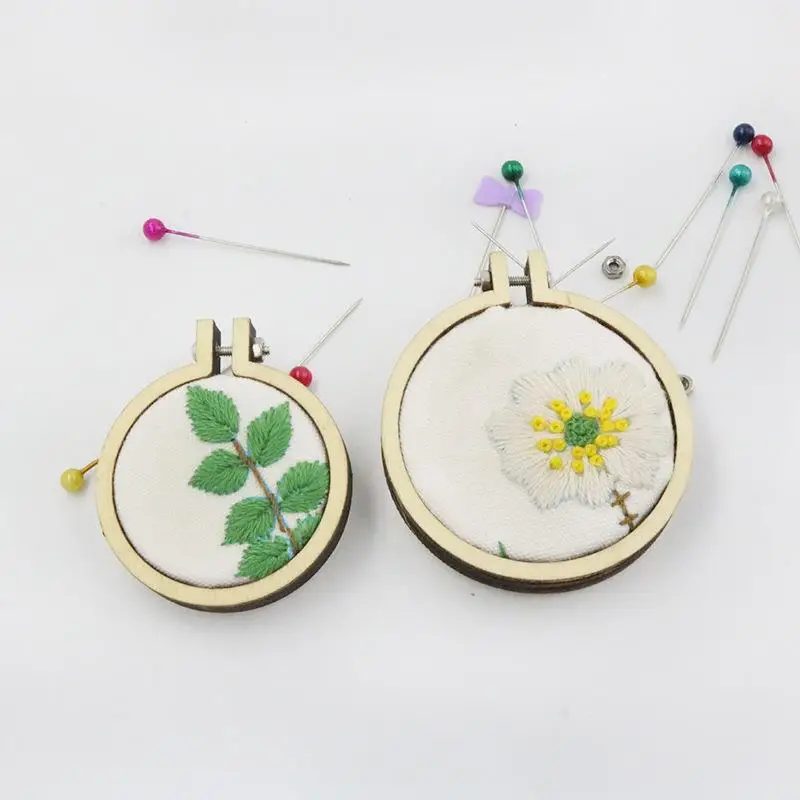 Mini Wooden Embroidery Hoop Ring Cross Stitch Frame Handmade Pendant Crafts Embroidery Circle Sewing Kit DIY Craft Gift Tool