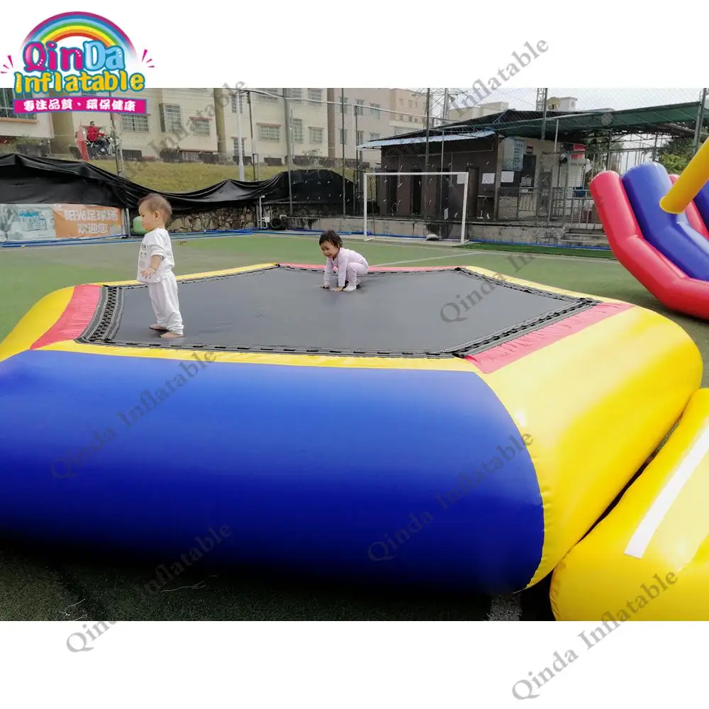 

Park Water Equipment Jumping Games 5M Diameter Inflatable Water Trampoline With Air Pump