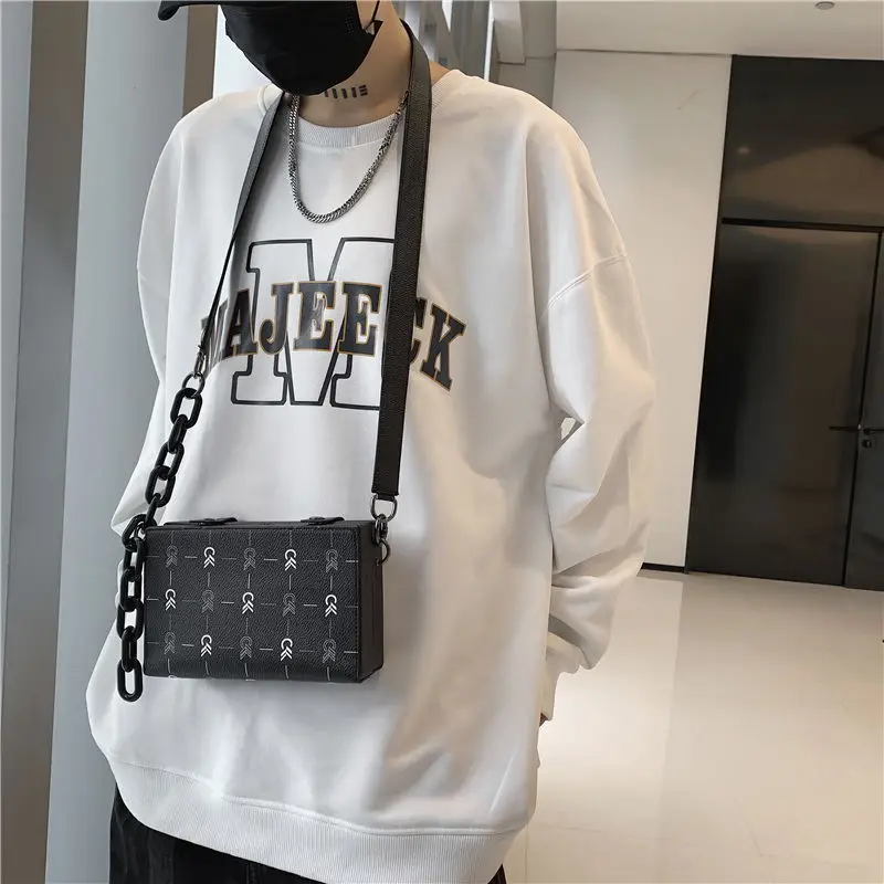 Couple Bag Fashion Brand Personality Messenger Bag Shoulder Bag Japanese Chain Square Box Bag Mobile Phone Bag