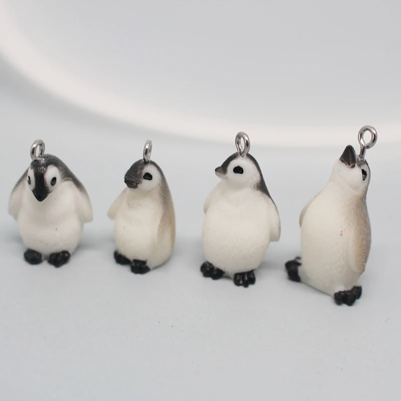 2/4Pcs Super Cute 3D Penguin Resin Charms Kawaii Statue Simulation Animal Keychain Earring Pendant DIY For Jewelry Make