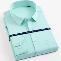 Camicie eleganti classiche a maniche lunghe da uomo Solid Basic Patch tasca sul petto Regular-fit camicia bianca da ufficio formale da lavoro maschile