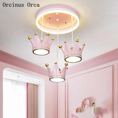 

European sweet pink crown chandelier Girl Bedroom Princess room lamp cartoon romantic led golden Kingdom Chandelier