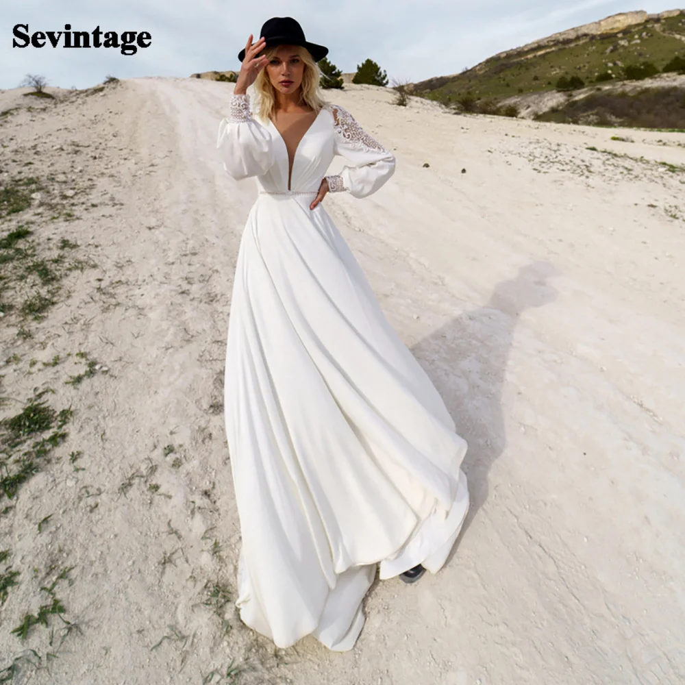 Sevintage Stain ชุดแต่งงานที่เรียบง่าย V คอแขนยาวชุดเจ้าสาวสีขาวสายลูกไม้ Appliques ชุดแต่งงาน Backless