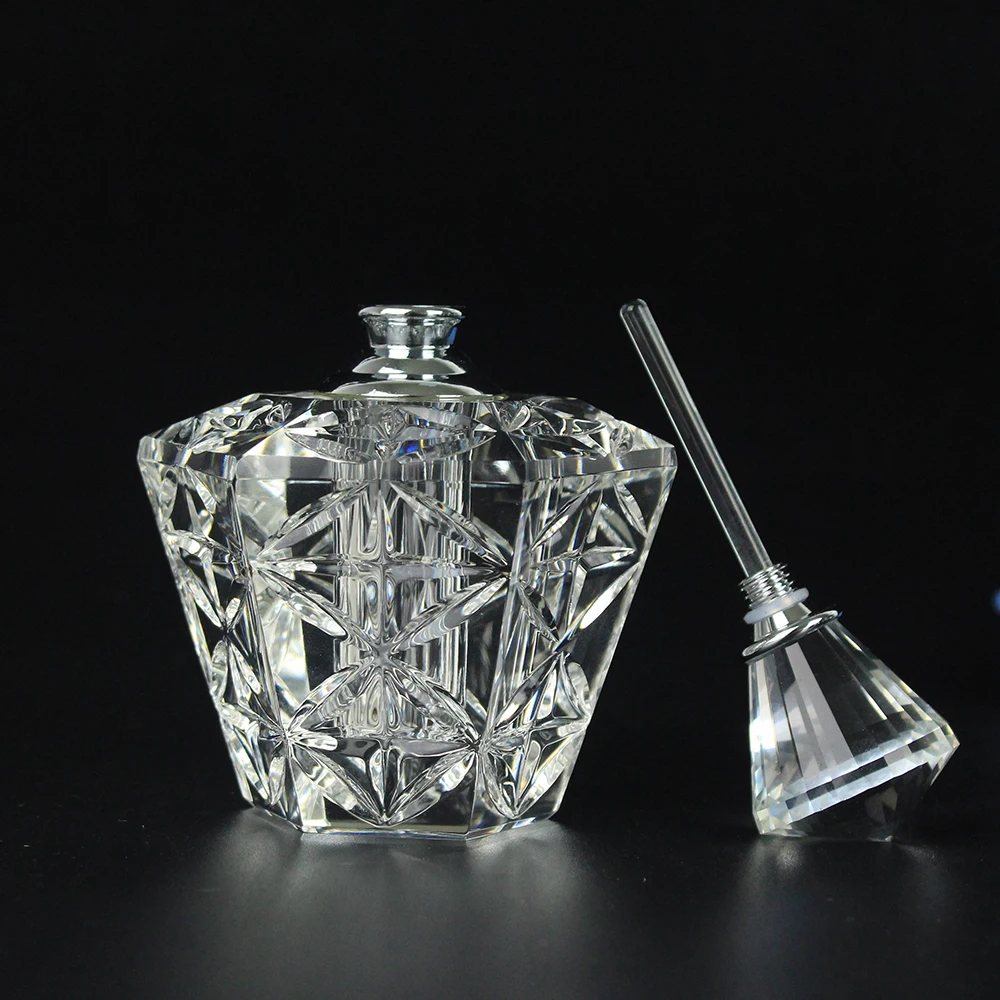 12ML Fashion Crystal Perfume Bottle Refillable Essential Oil Bottle Travel Perfume Cosmetic Bottle Lady\'s Gift
