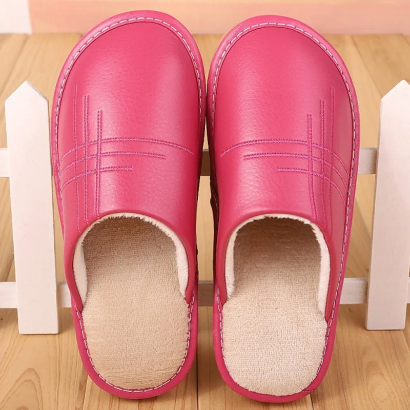 Pantoufles en cuir d'intérieur en peluche pour hommes, douces et courtes, chaussures de maison unisexes, grande taille 35-46, mode d'hiver, nouveau, 2020