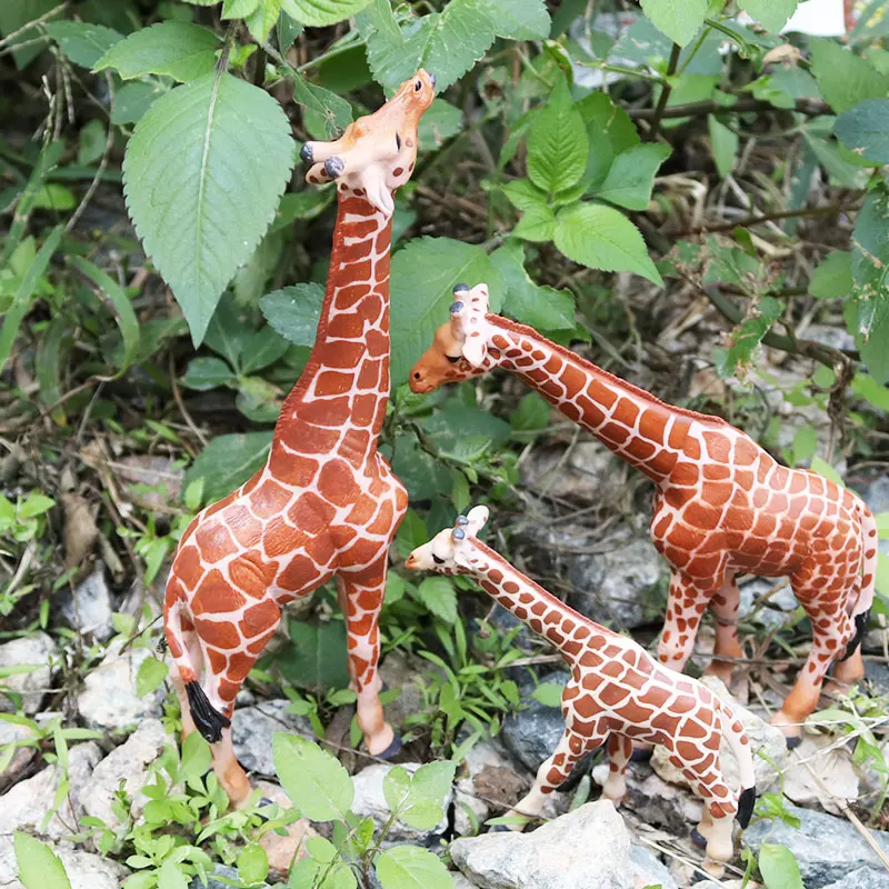 Oenux Simulation Animals Action Figures High Quality Elephant Tiger Bird Lion Panda Zebra Shark Whale Animals Model Toy For Kids