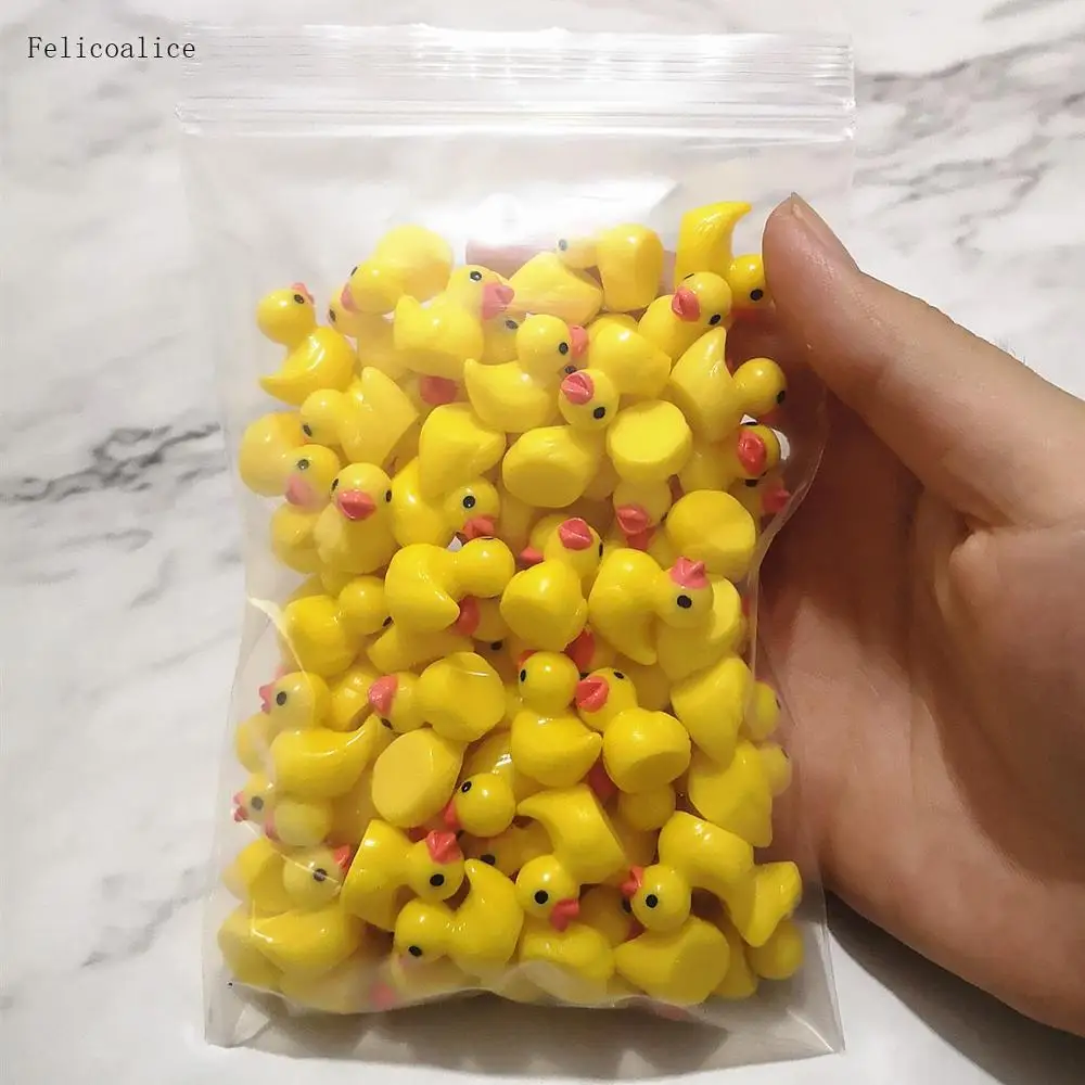 100pcs Cute Yellow Duck Resin Earring Charms Diy Findings Kawaii 3D Phone Keychain Bracelets Pendant For Jewelry Making