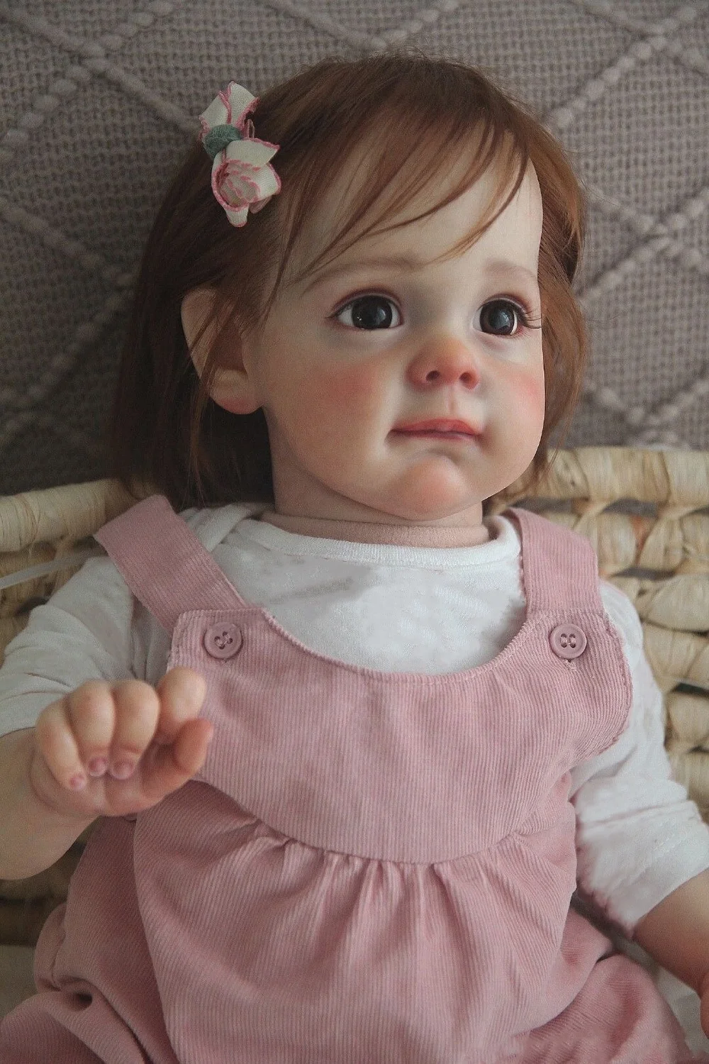 

60CM High Quality Reborn Toddler Hand-Detailed Painting Lifelike Handmade Doll with Hand-rooted hair Bebe Doll Toy Gifts