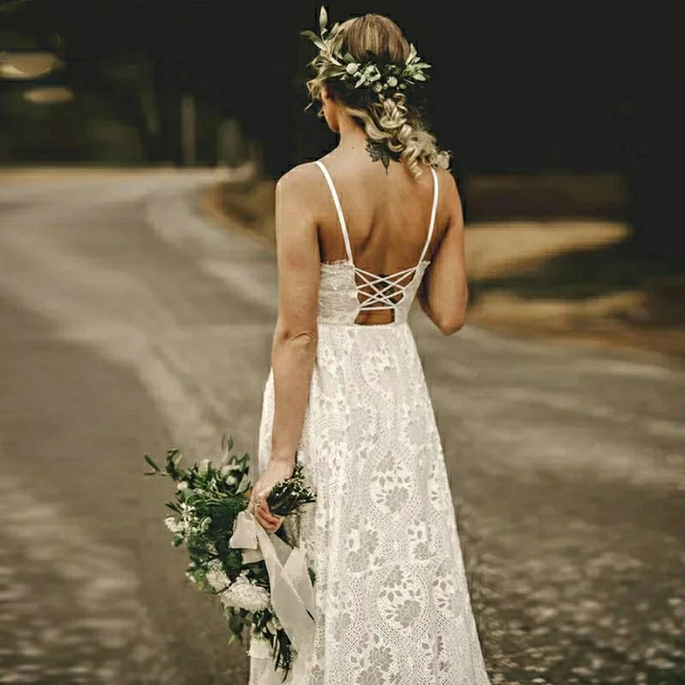 Beach Criss Cross Lace Spaghetti Straps Wedding Gowns Backless Lace Up Boho Plus Size 2021 A Line Elopement Long Bridal Dresses