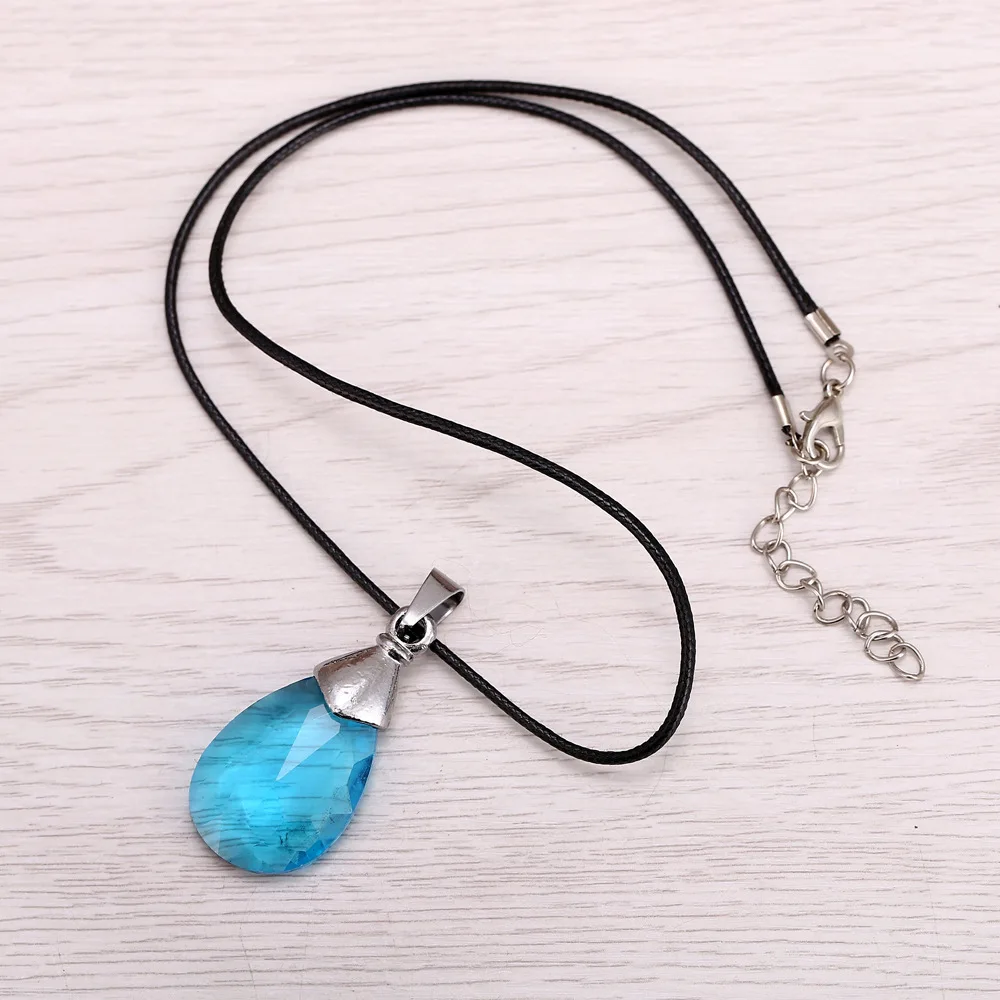 Anime Necklaces Yuuki Asuna Yui Heart Shape Pendants Cosplay Necklace Figures Toys Doll Gifts