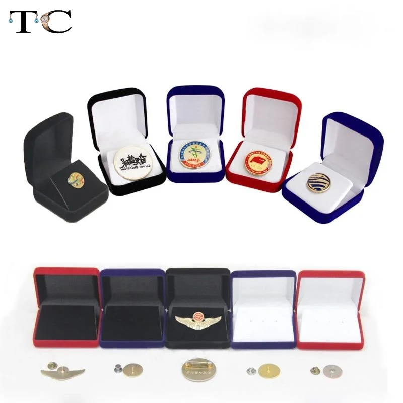 New Badge Medal  Commemorative Coin Organizer Box Flocking Collection Jewelry Totem Brooch Storage School Emblem Holder Case