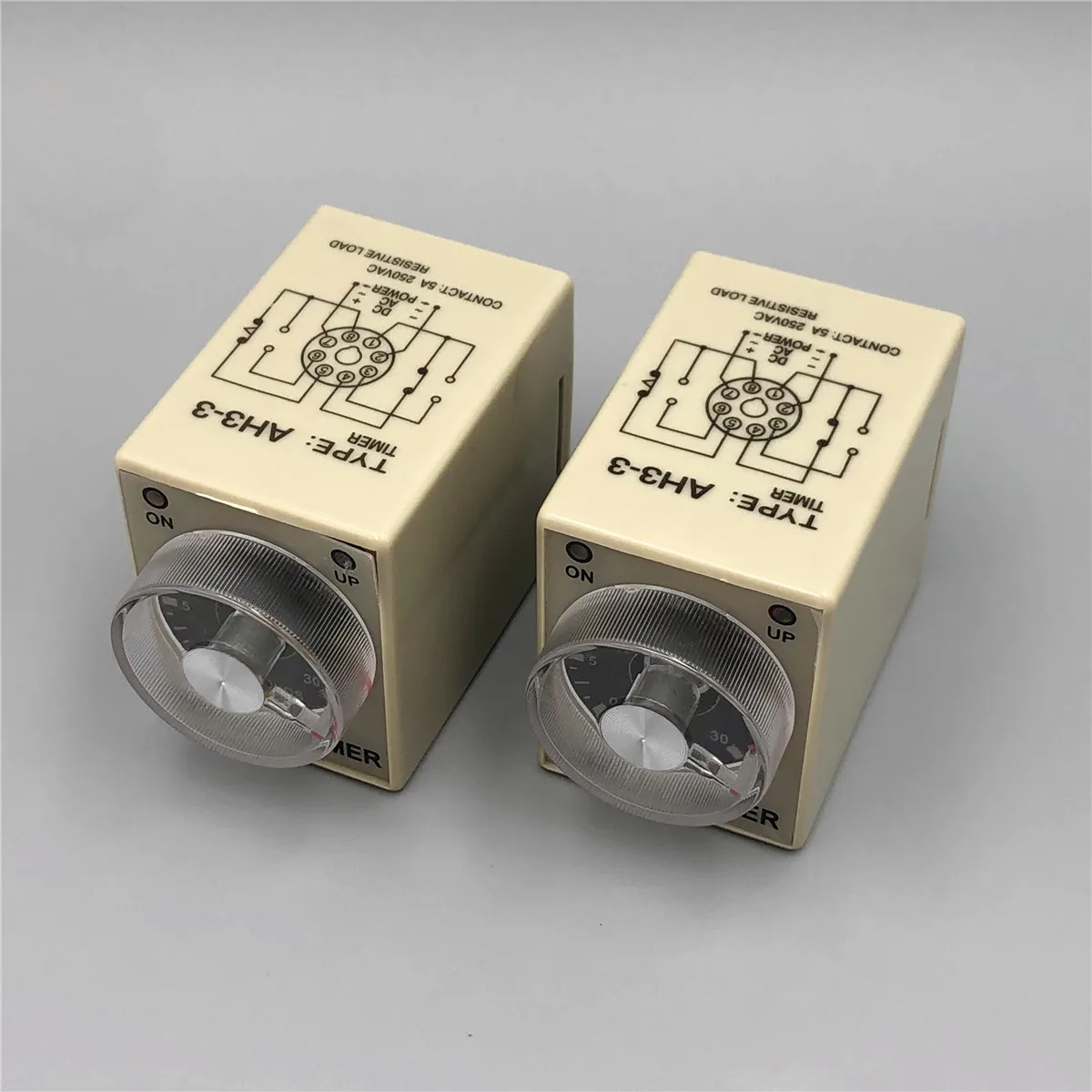 

2pcs AH3-3 Time Relay AC 220V 10S 30S 60S 3M Power On Delay Timer 220VAC 10S/30S/60S/180S Second Knob Control 5A 250VAC 8Pin