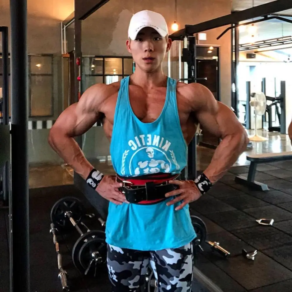 Yaz spor kolsuz gömlek erkekler vücut geliştirme Tank Top Fitness eğitim pamuk baskı atlet Stringer fanila erkek rahat yelek