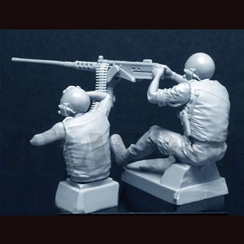 1/35 Resin Figure Model kits Military theme  two figures Unassambled Unpainted C543