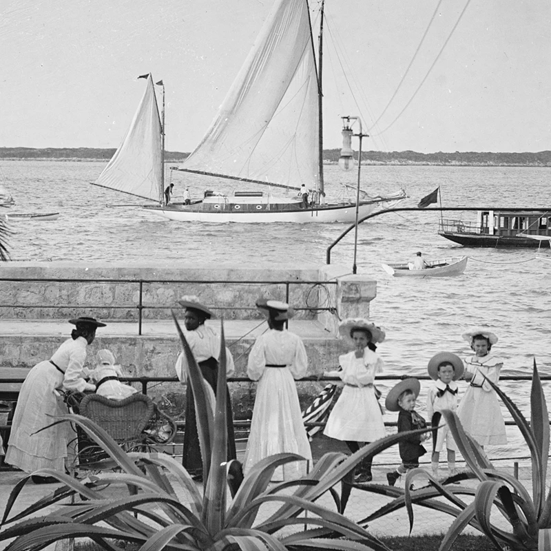 Posters and Prints Ships in Port Nassau Bahamas 1900s Caribbean History Edwardian Fashion Black White Photo Art Canvas Painting