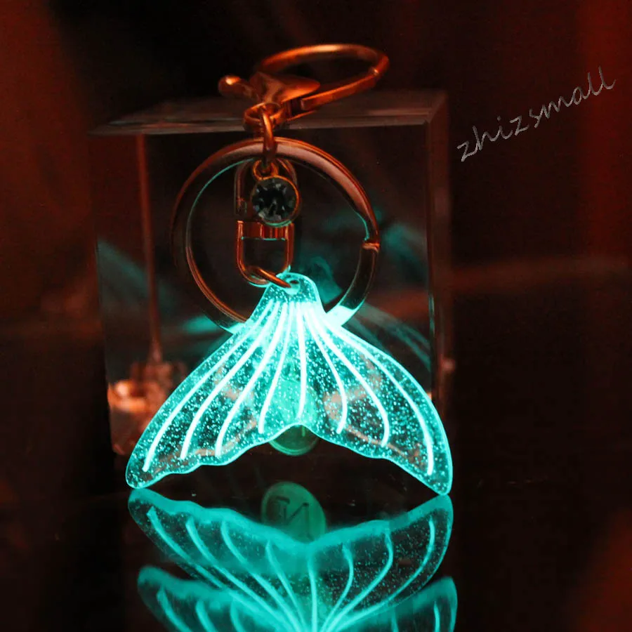 NEW Mermaid Keychain GLOW In The DARK Luminous Mermaid Tail Key Chain Bag Pendant Amulet Gift For Girls Women