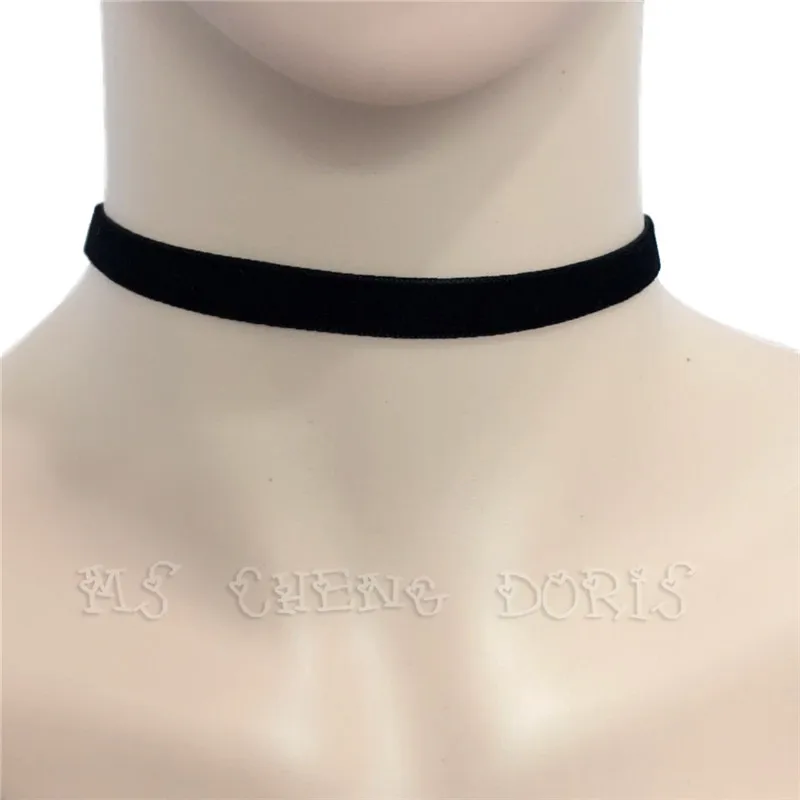 Punk Gothic White Velvet Choker Necklace Tattoo Necklaces Women Chocker Collares Mujer Collier Femme Bijoux Valentine\'s Day Gift