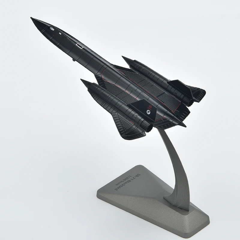 1: 200 American reconnaissance plane Blackbird SR-71 simulated alloy fighter aircraft model