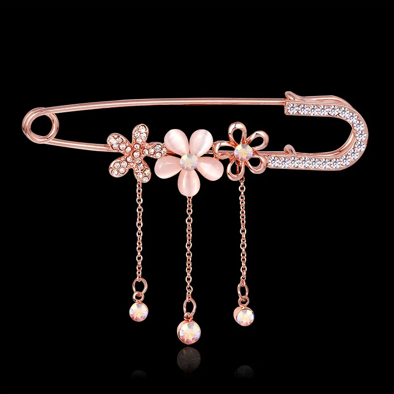 

woman Latest new dangle flowers Fashion shiny Flower Rhinestone Brooches pins