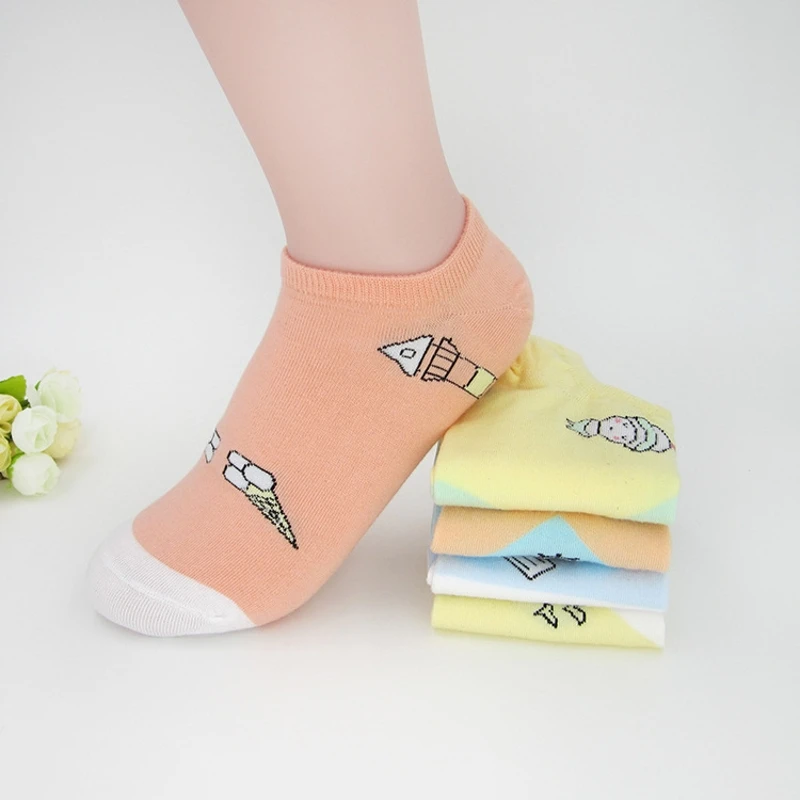 Calcetines de algodón con dibujos animados para mujer, medias cortas con estilo de clase 4, para primavera y verano, 5 pares, novedad de 2021