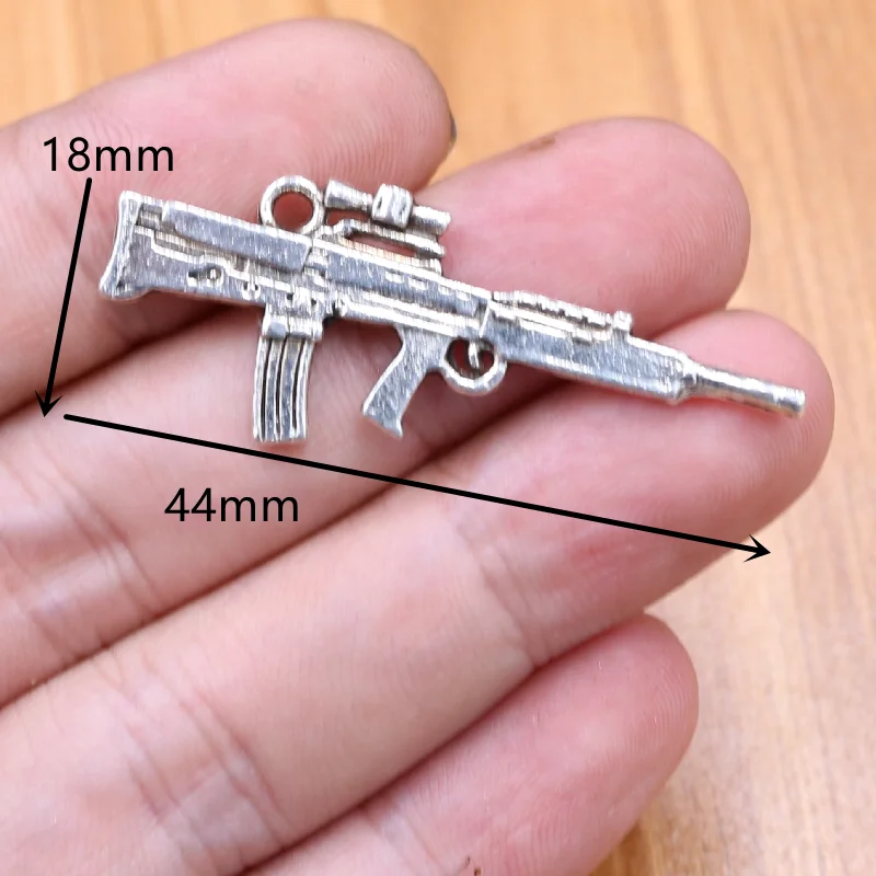 1pack Mixed Silver-Plated Firearms Collection Pendant, Automatic Pistol Charm, Rifle Charm, Revolver Charm, Submachine Gun Charm