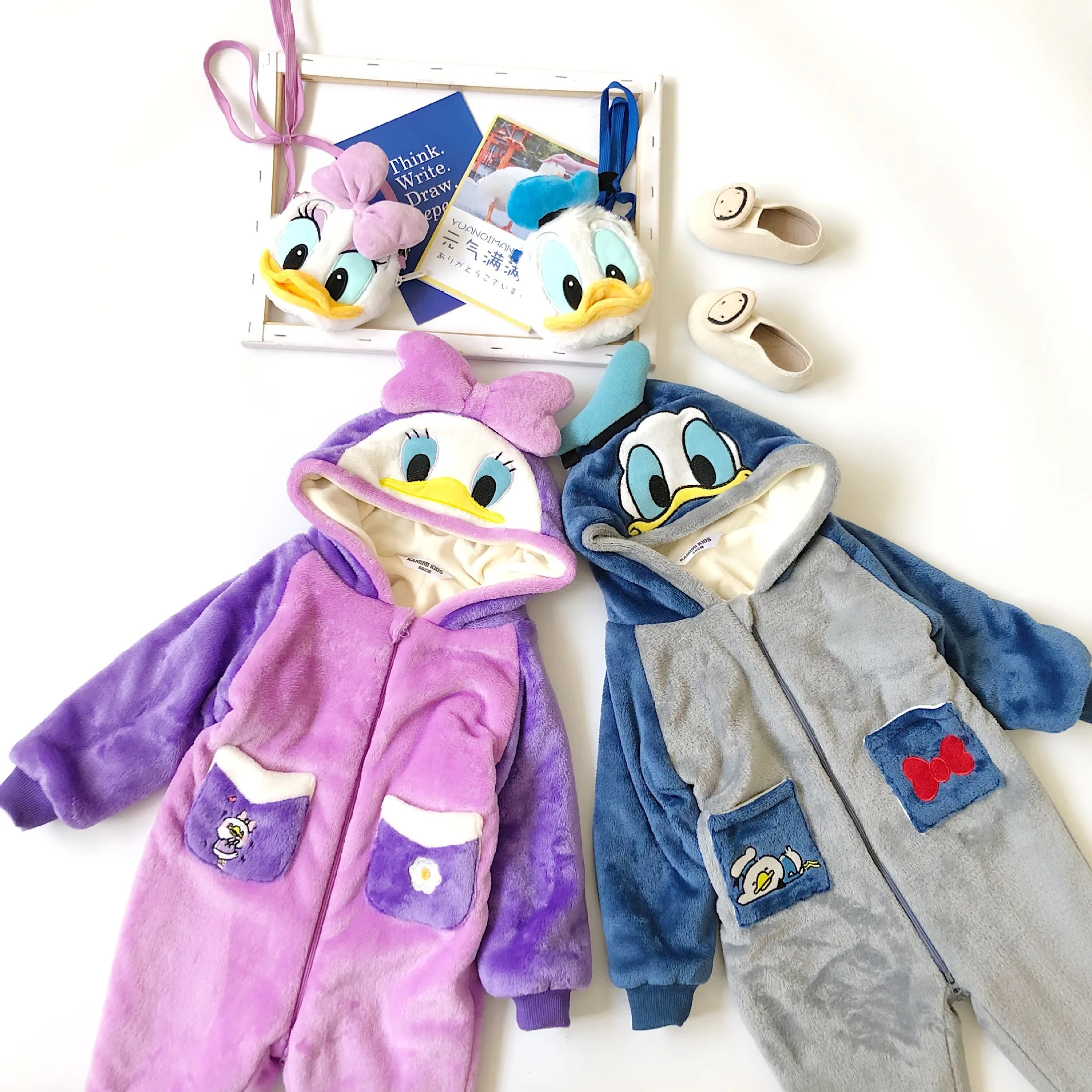 

Tonytaobaby Winter New Boys and Girls Cartoon Hooded Flannel Embroidered Children's Sleeping Bag Warm Inner