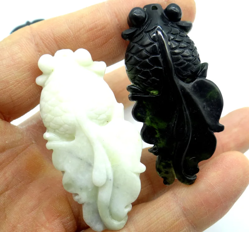 wholesale Natural stone Chinese stone hand-carved statue of fish amulet pendant for diy Jewelry making necklace Accessories