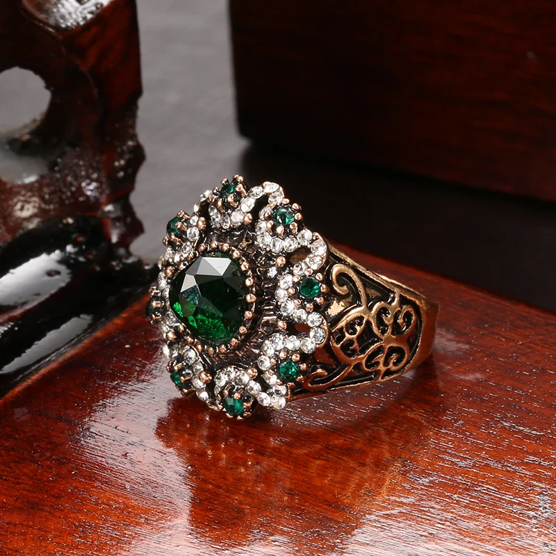 Kinel Hot Green Natural Stone Antique Rings For Women Vintage Wedding Jewelry Boho Crystal Flower Party Ring Christmas Gifts