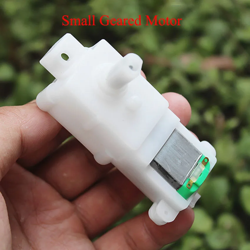 4A 260 DC Motor DC3.7V Small Geared DC Motor 120rpm/min Micro TT Motor Positive Reversal Carbon Brush Robot Car Toy